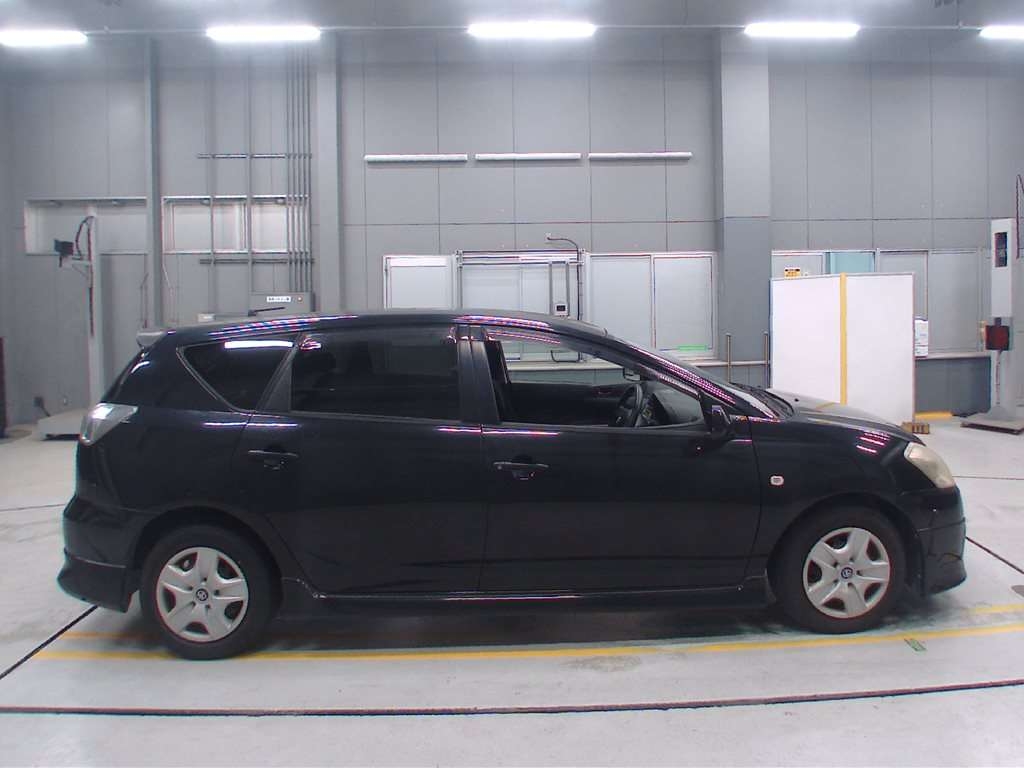 TOYOTA CALDINA