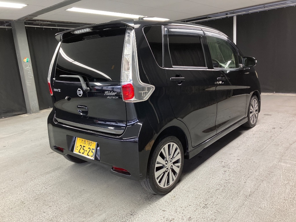 NISSAN DAYZ