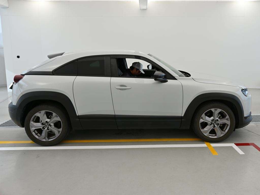MAZDA MX-30