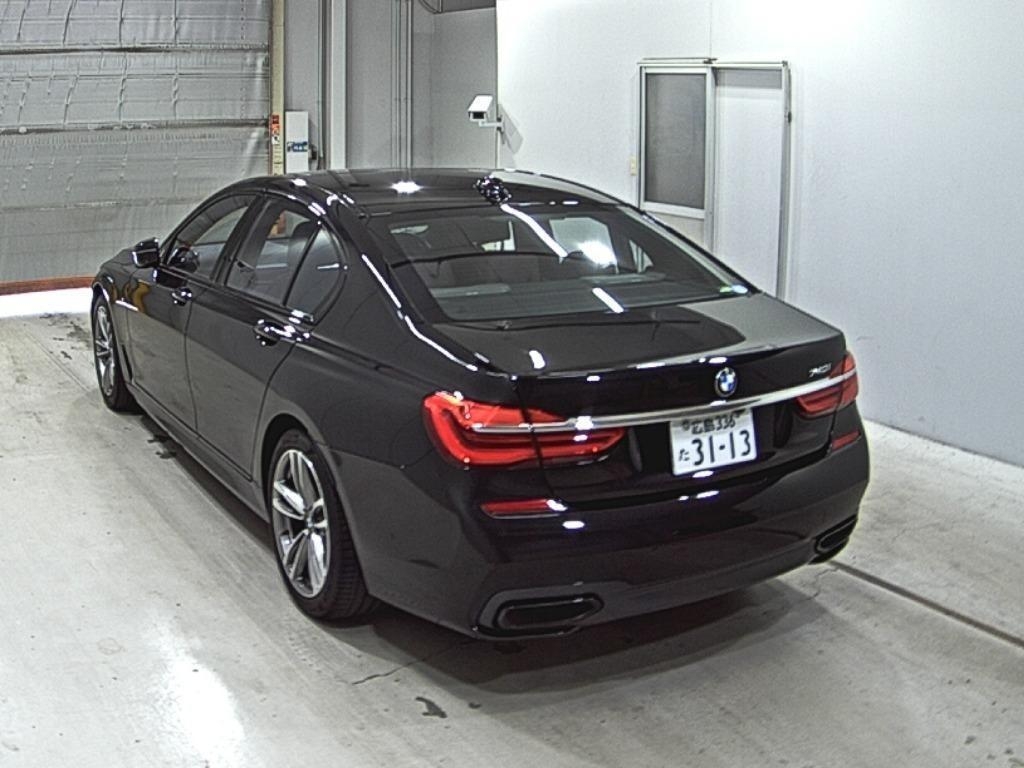 BMW 7-SERIES