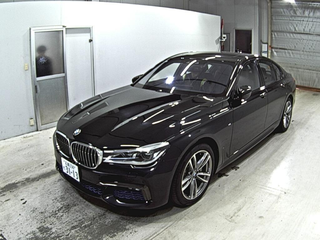 BMW 7-SERIES