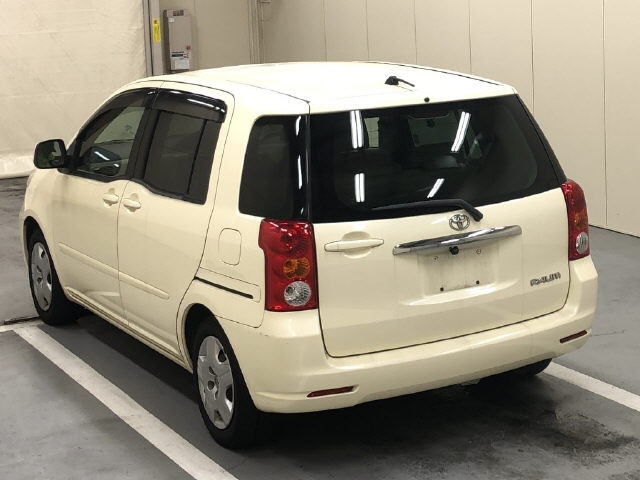 TOYOTA RAUM