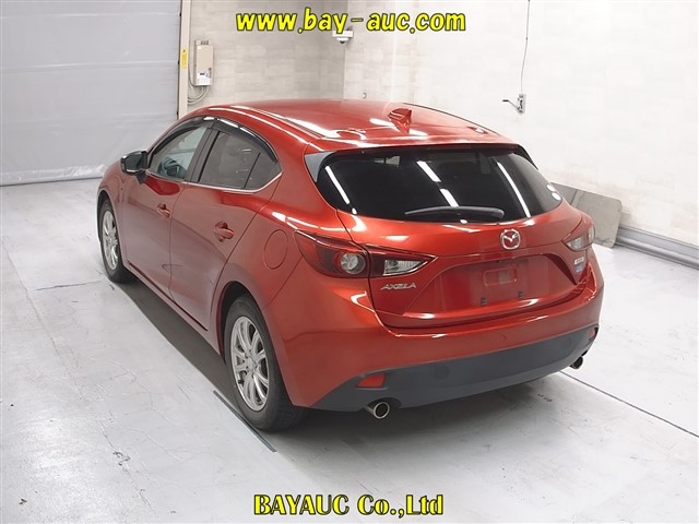 MAZDA AXELA