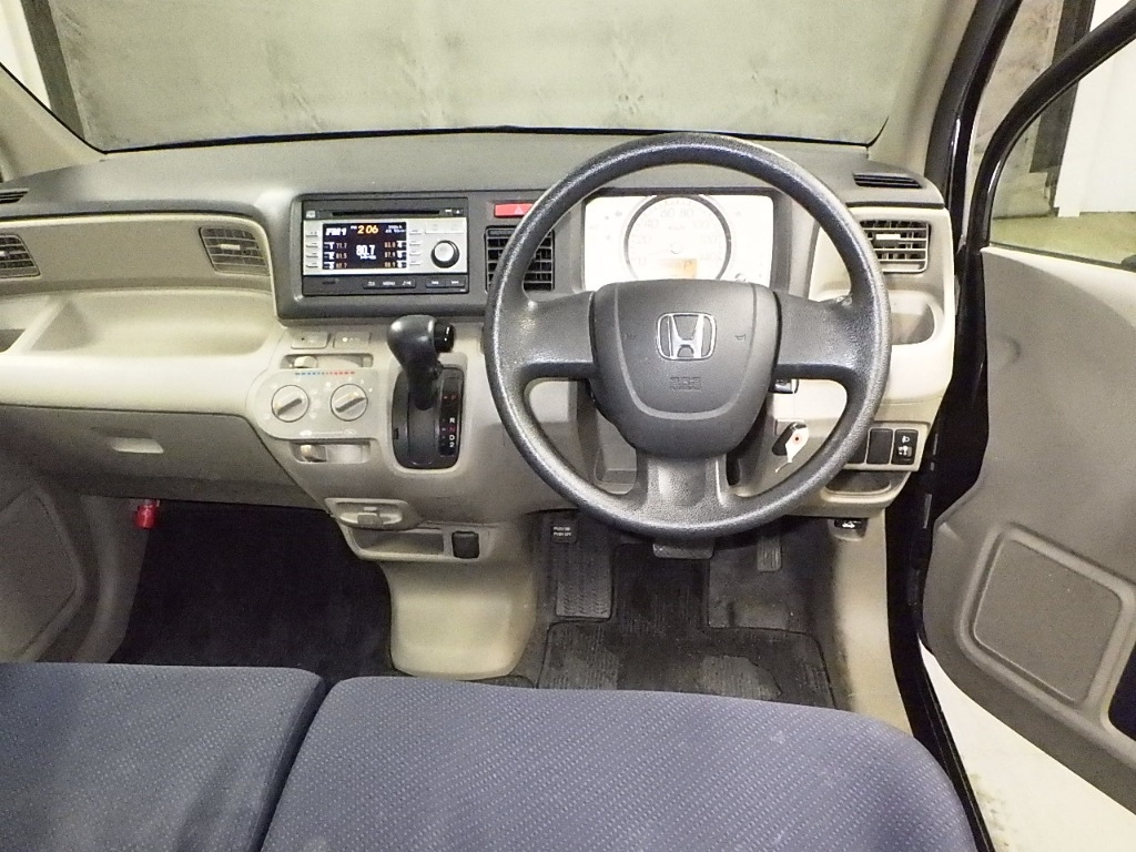HONDA LIFE