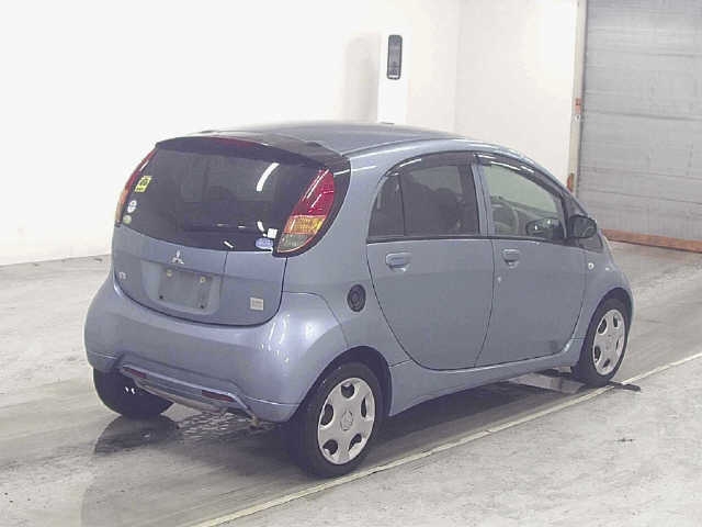 MITSUBISHI I