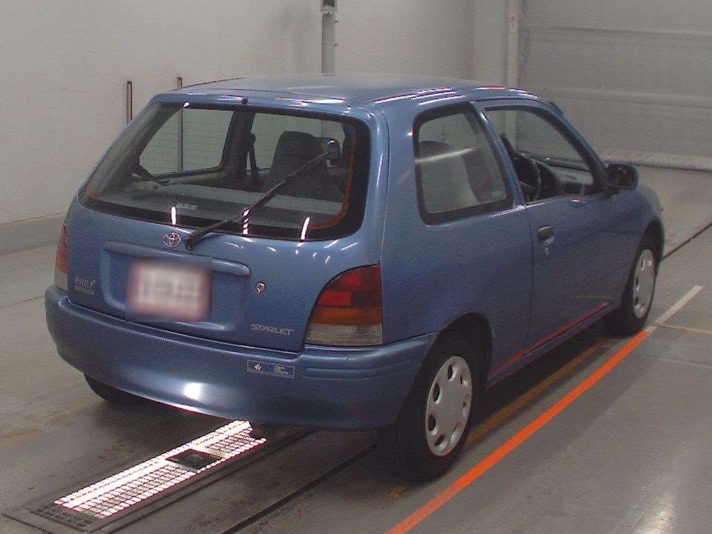 TOYOTA STARLET