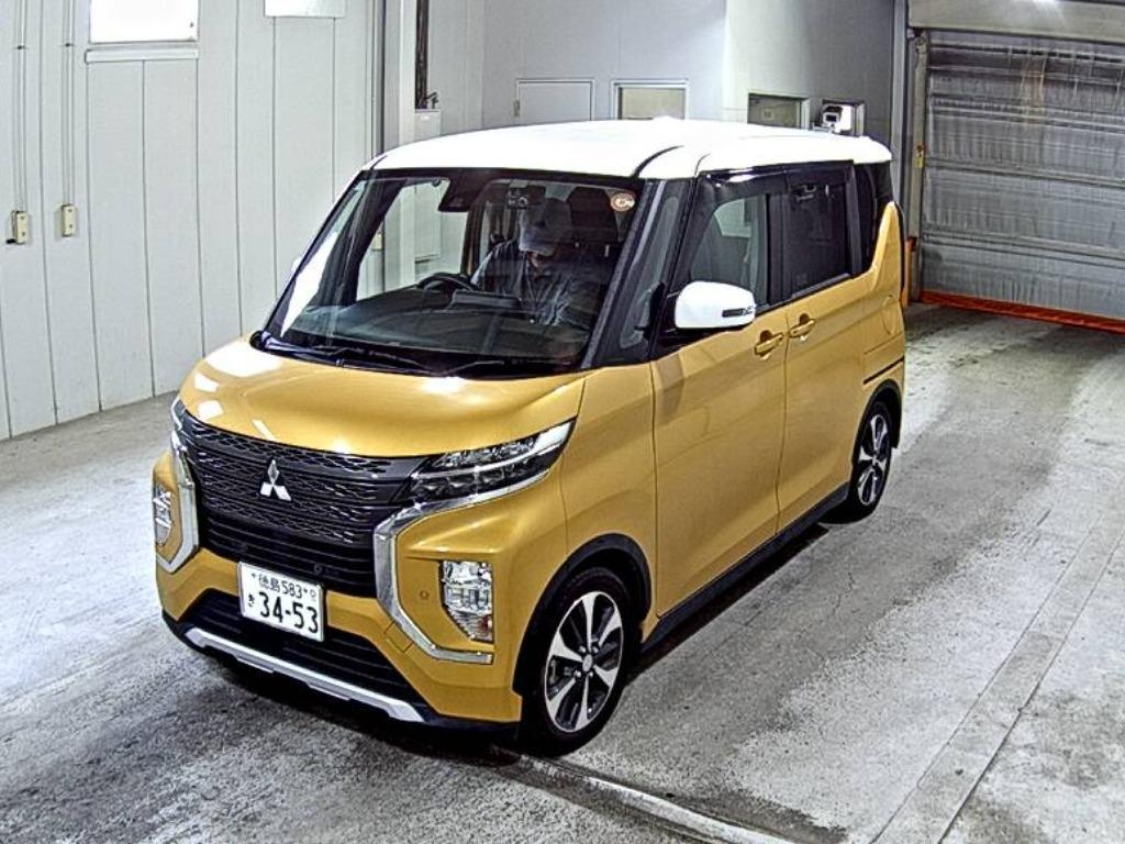 MITSUBISHI EK SPACE