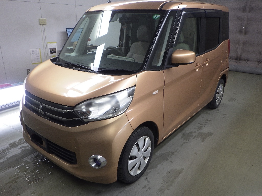 MITSUBISHI EK SPACE