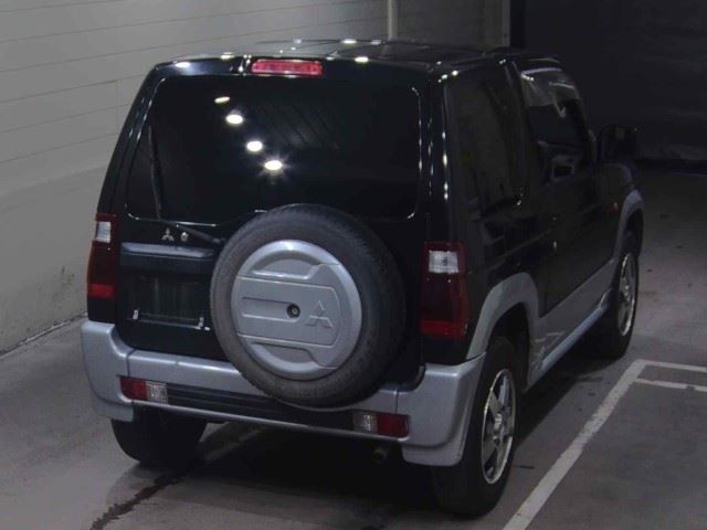 MITSUBISHI PAJERO MINI