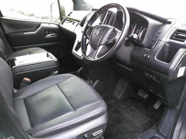 TOYOTA GRANACE