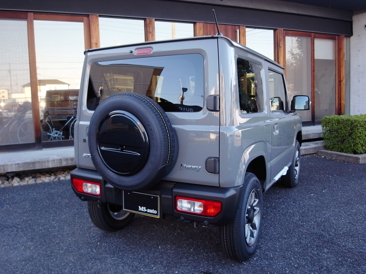 SUZUKI JIMNY
