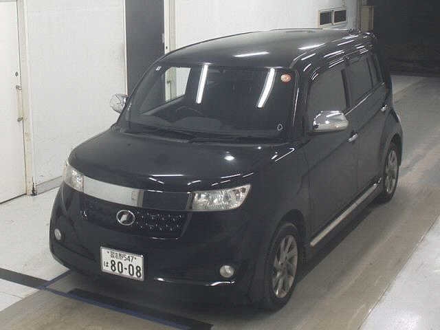 TOYOTA BB