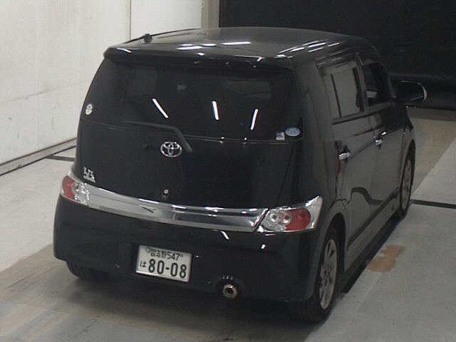 TOYOTA BB
