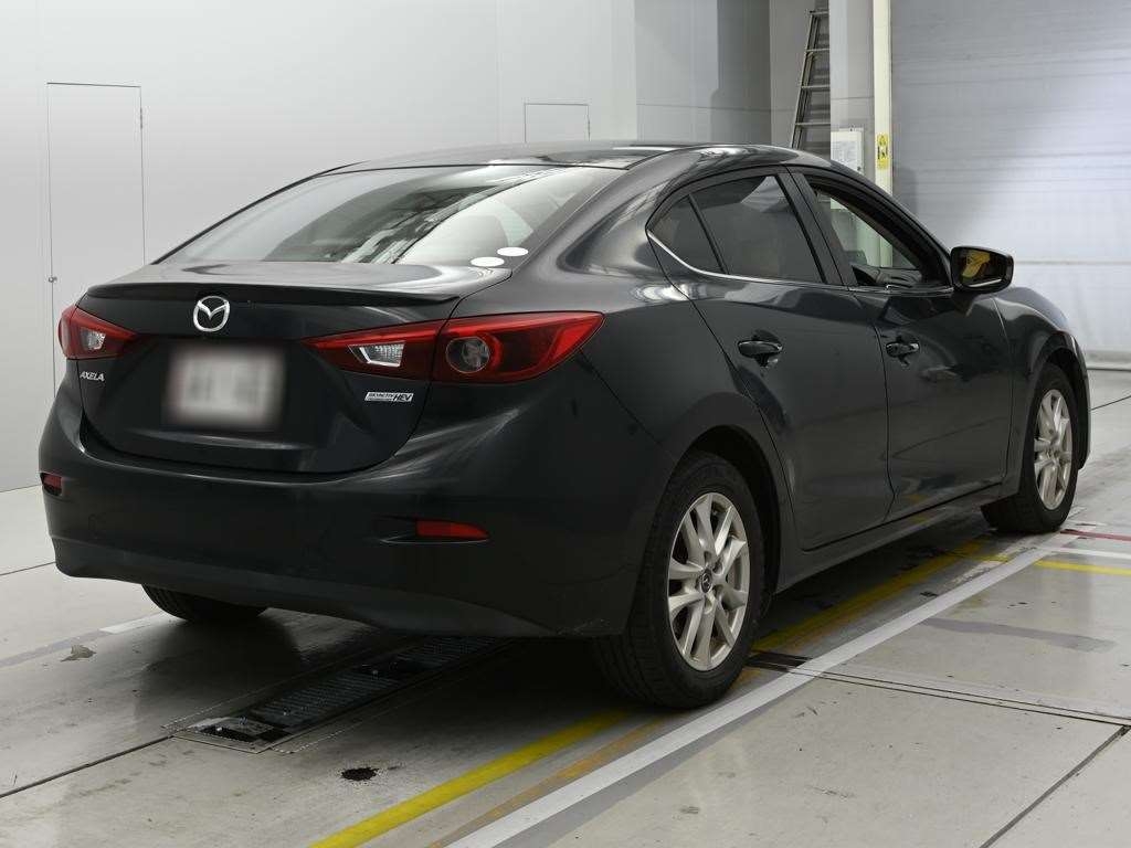 MAZDA AXELA
