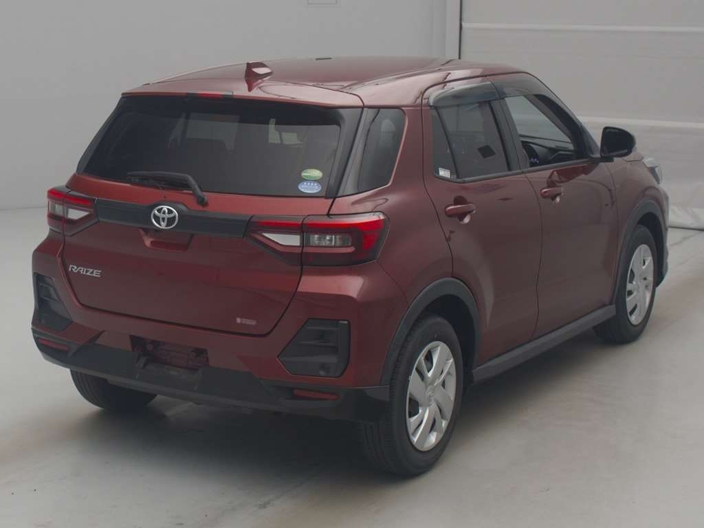 TOYOTA RAIZE
