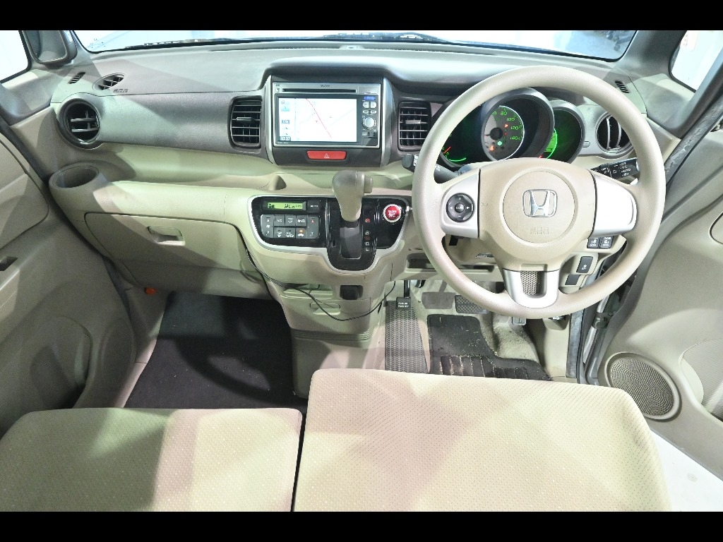 HONDA N-BOX+