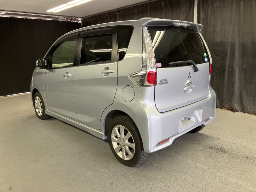 MITSUBISHI EK WAGON