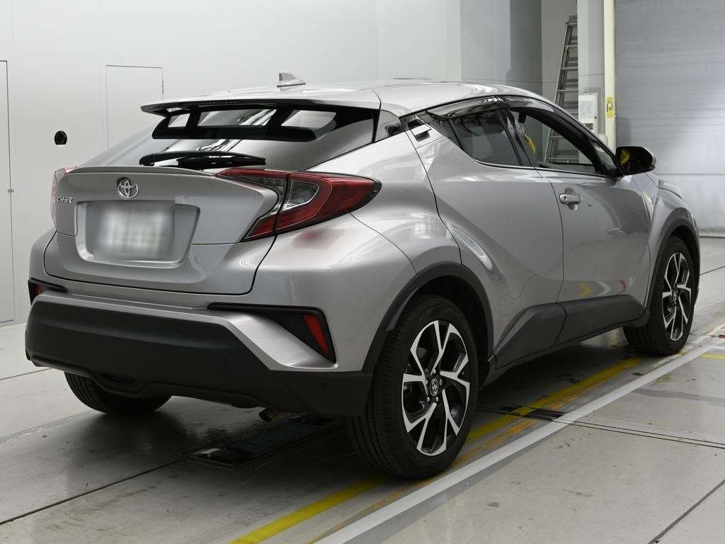 TOYOTA C-HR