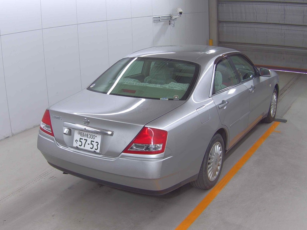 NISSAN GLORIA