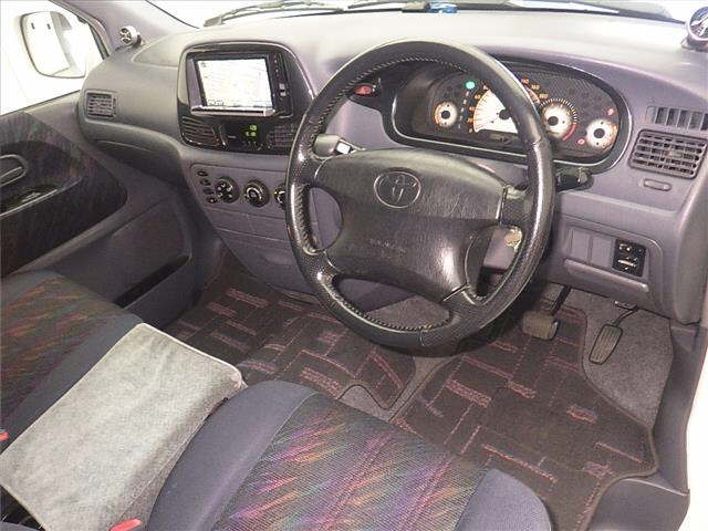 TOYOTA TOWN ACE NOAH