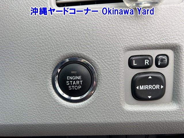 TOYOTA MARK X ZIO