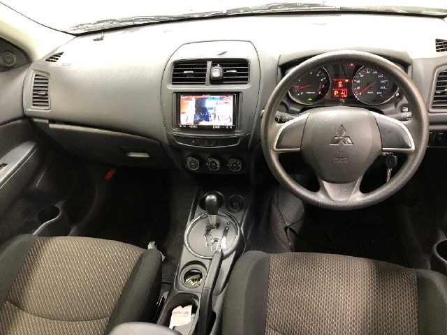 MITSUBISHI RVR