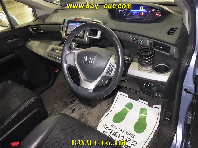 HONDA FREED
