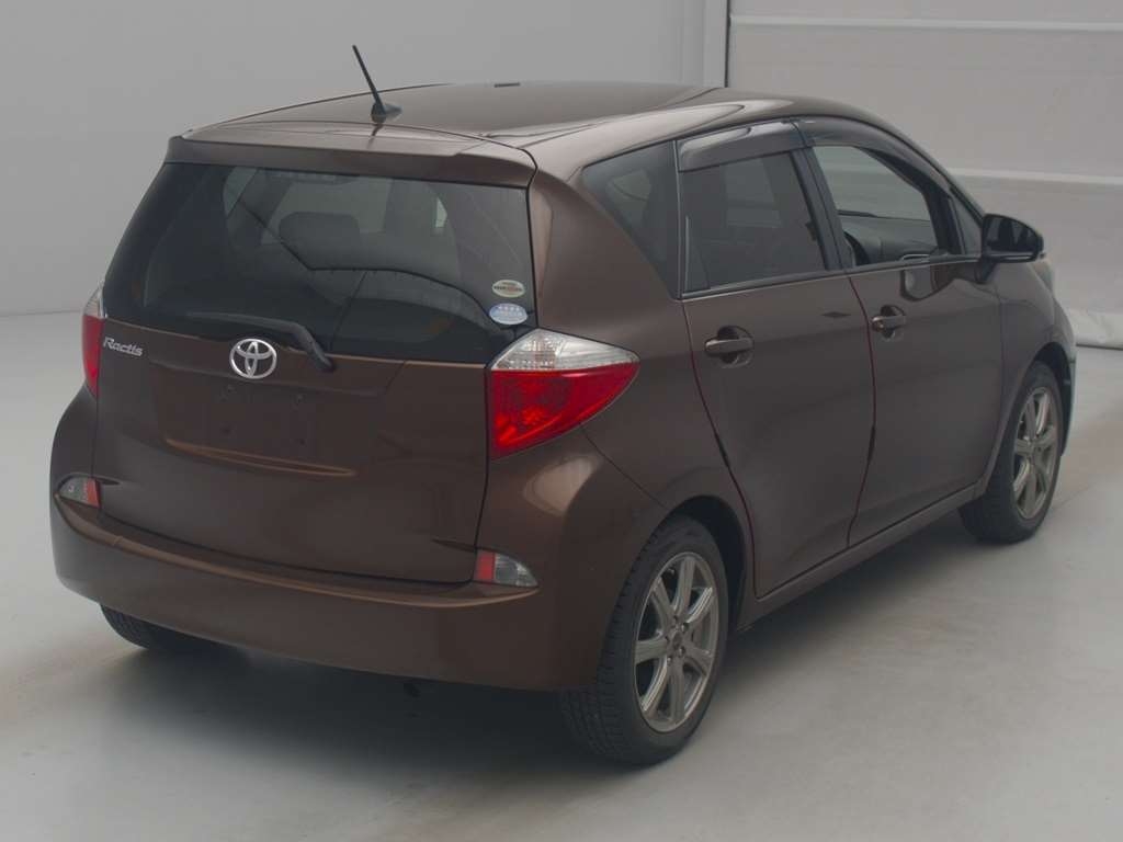 TOYOTA RACTIS