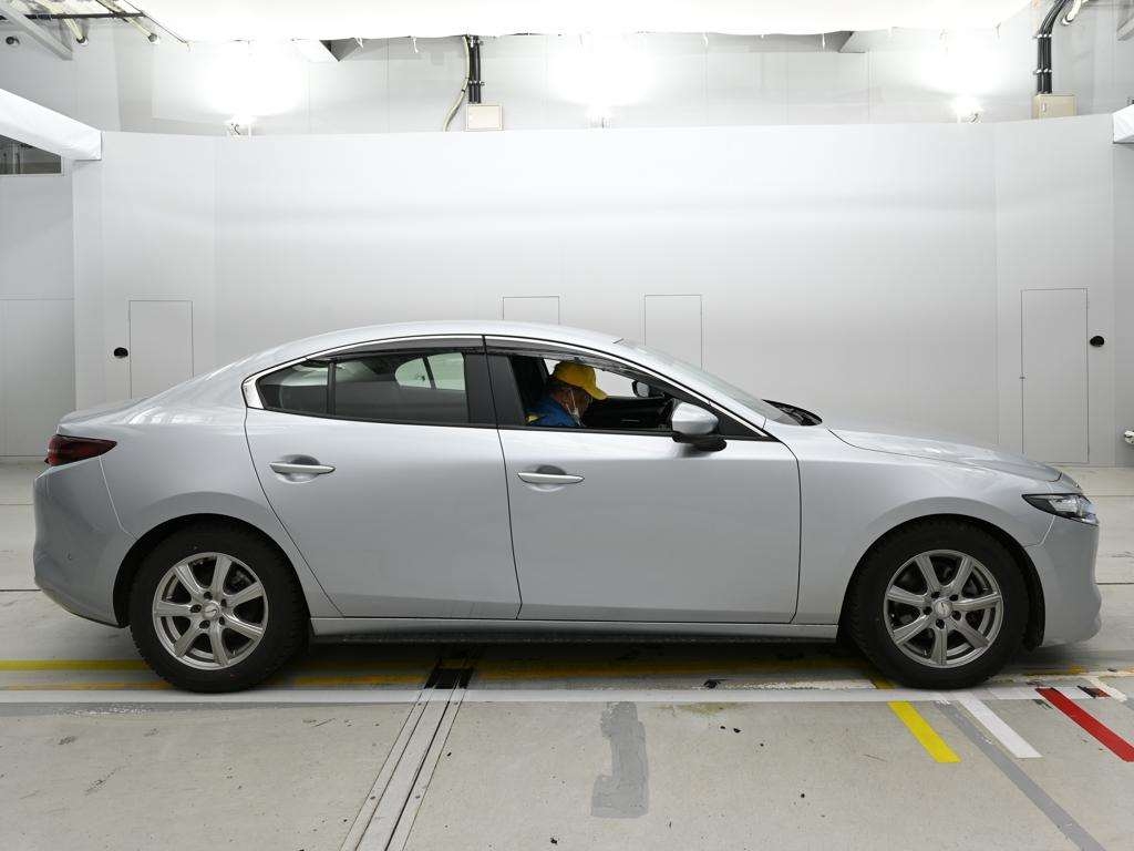 MAZDA MAZDA3