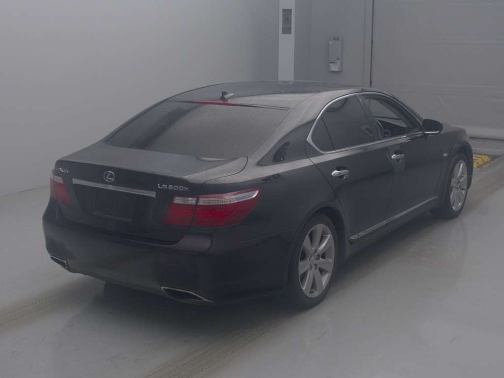 LEXUS LS600H