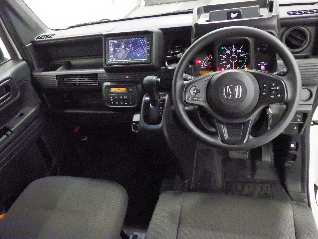 HONDA N-VAN