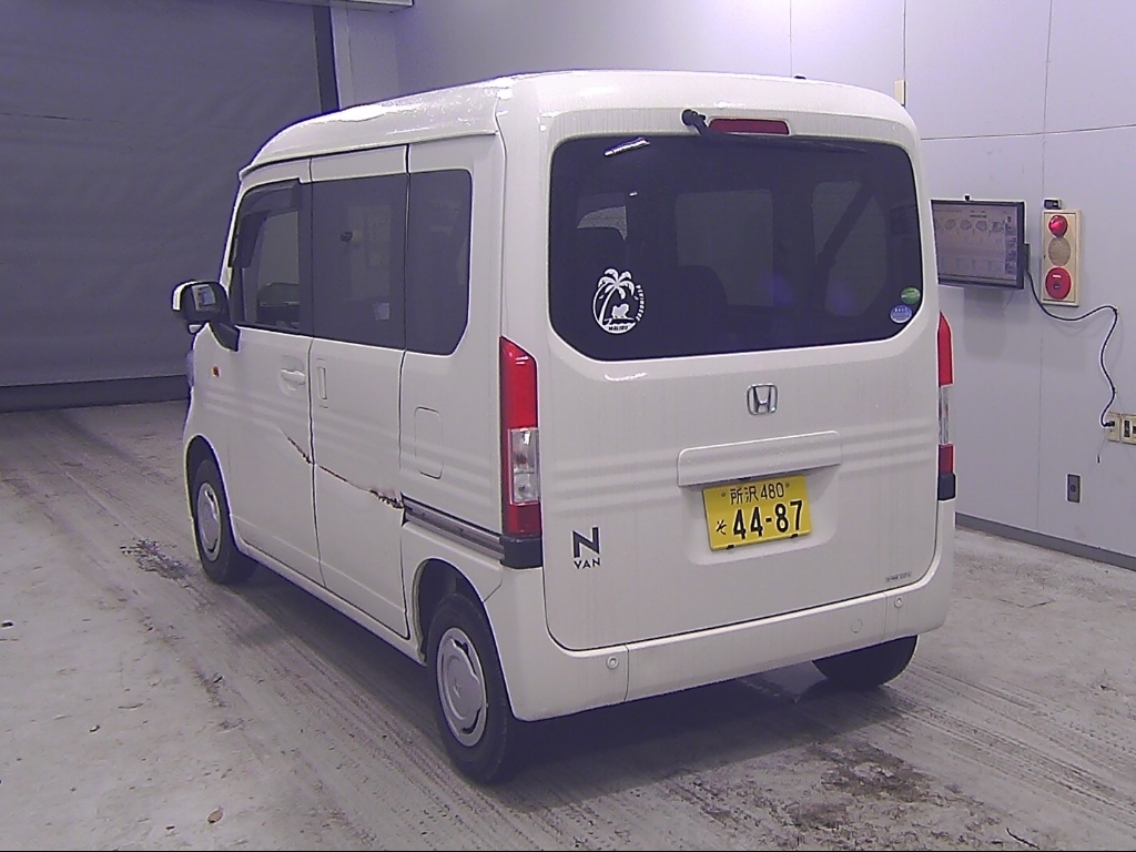 HONDA N-VAN