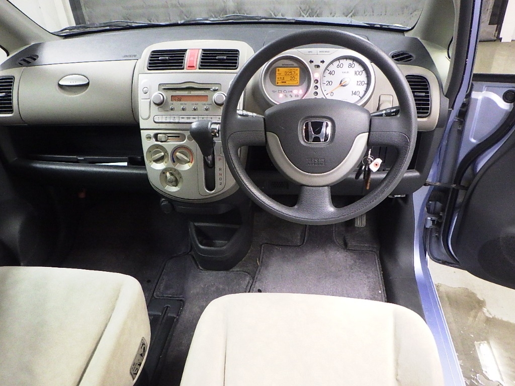 HONDA LIFE
