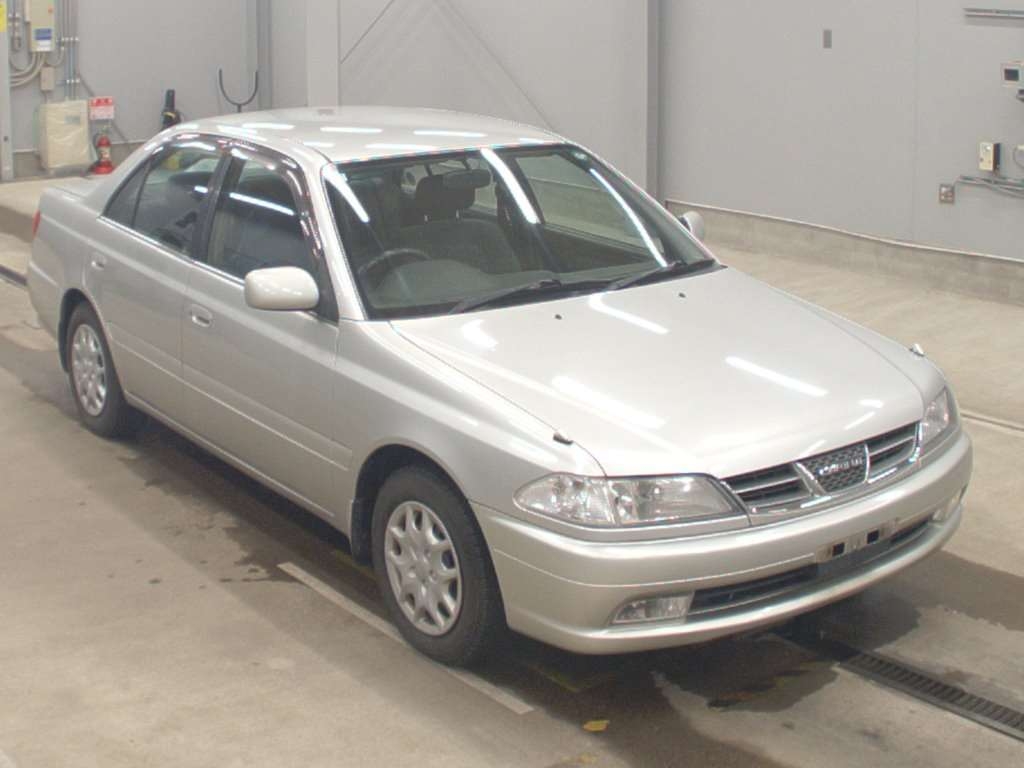 TOYOTA CARINA