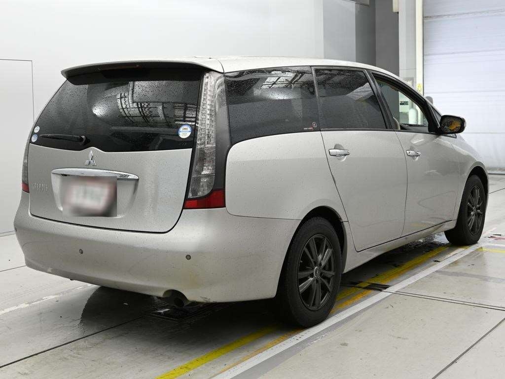 MITSUBISHI GRANDIS