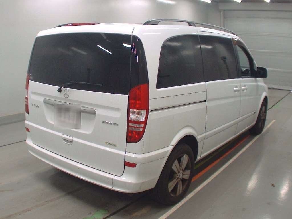 MERCEDES-BENZ V-CLASS