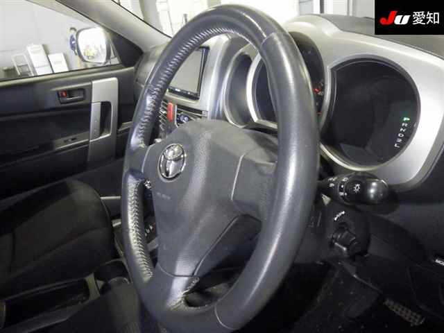 TOYOTA RUSH