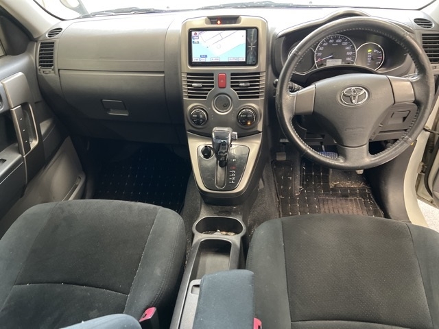 TOYOTA RUSH
