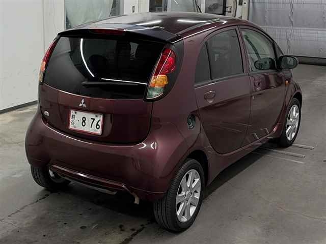 MITSUBISHI I