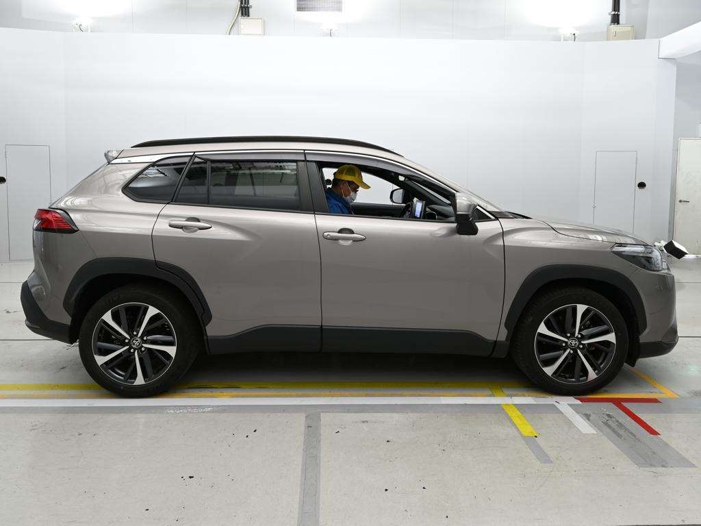 TOYOTA COROLLA CROSS
