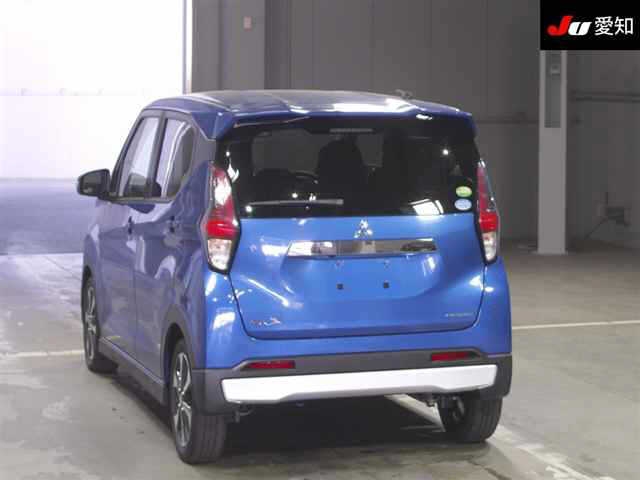 MITSUBISHI EK X