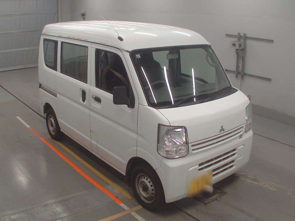 MITSUBISHI MINICAB