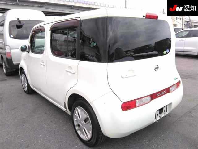 NISSAN CUBE