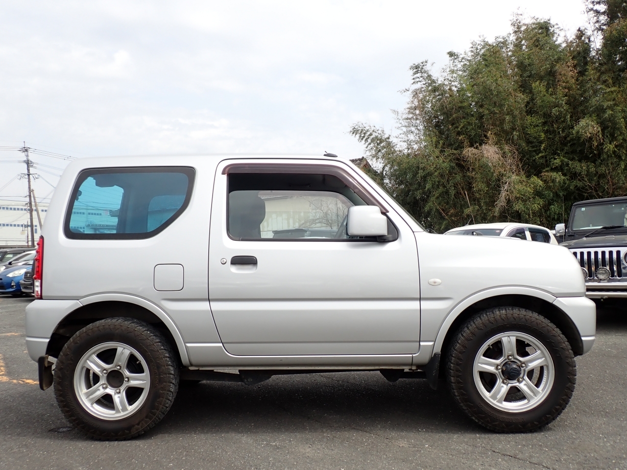 SUZUKI JIMNY