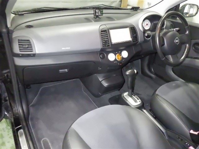 NISSAN MICRA C+C