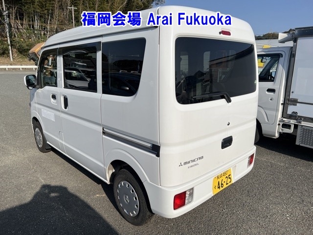MITSUBISHI MINICAB