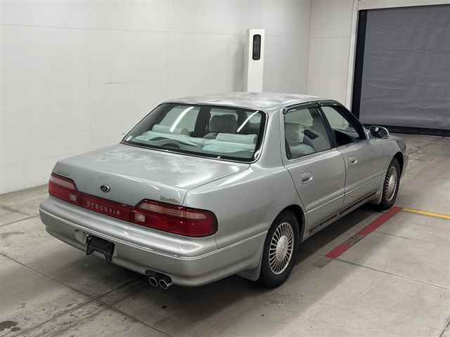 MITSUBISHI DEBONAIR
