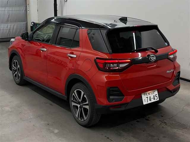 DAIHATSU ROCKY