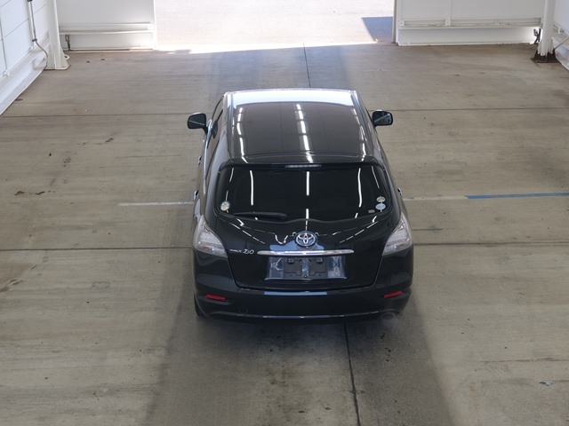 TOYOTA MARK X ZIO