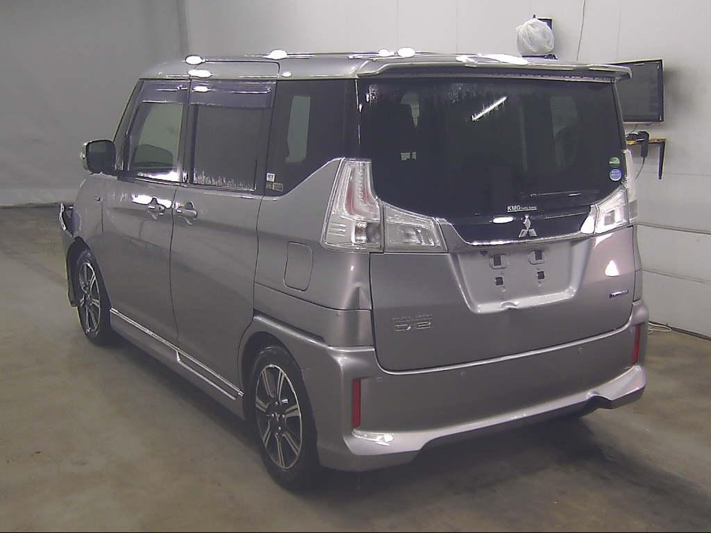 MITSUBISHI DELICA D:2